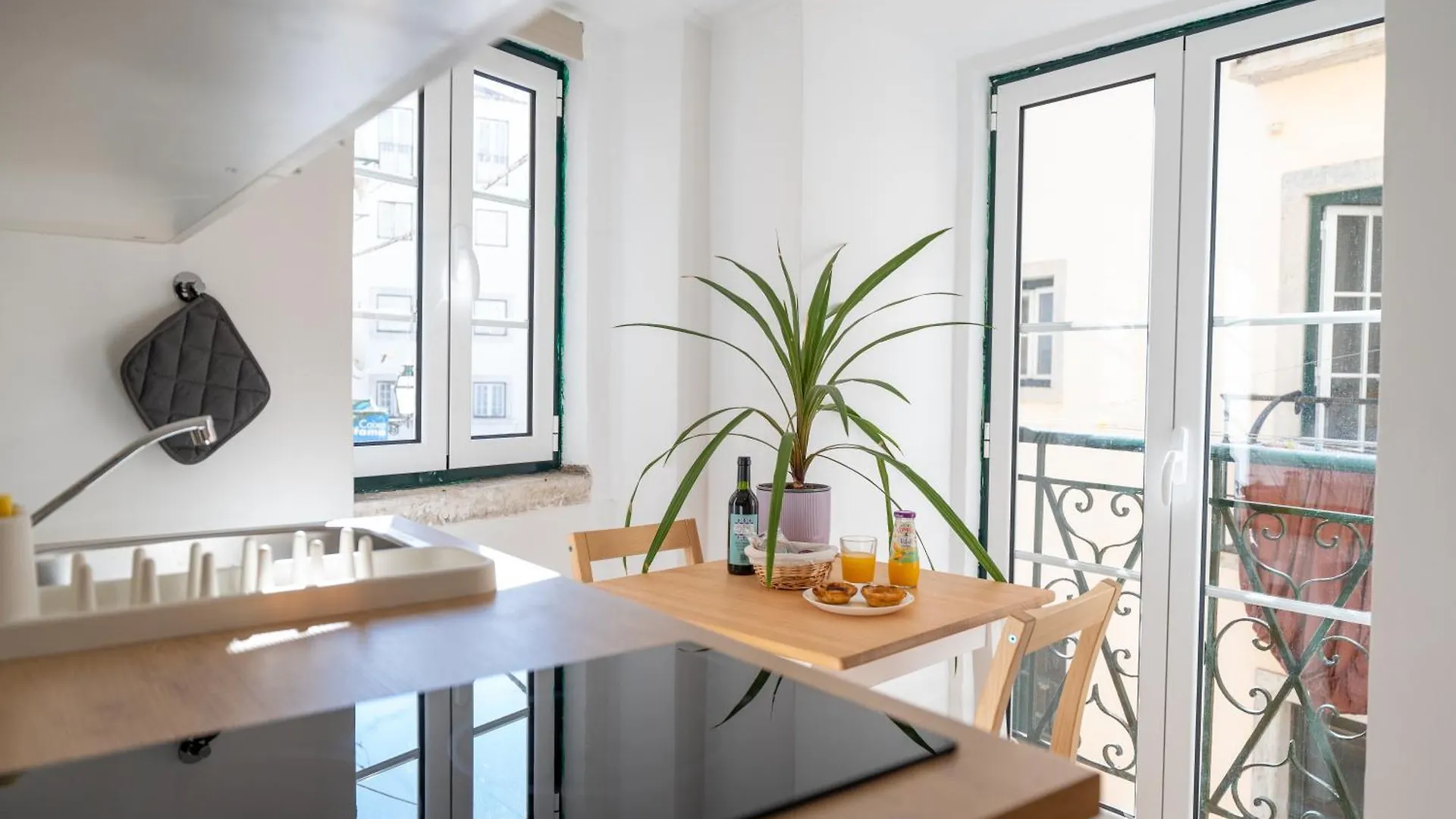Alfama Apartments Lisboa 0*,  البرتغال